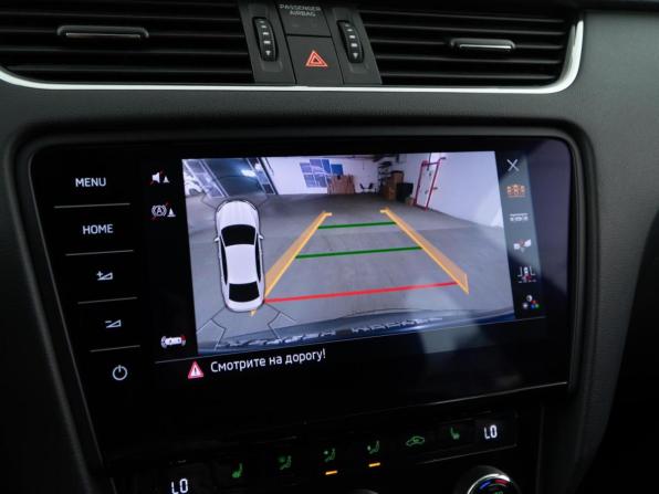 Skoda Octavia III (A7) Рестайлинг с пробегом 2019 года, цена 2 475 000 рублей, 84447 км, лифтбек, Автокод Объявления