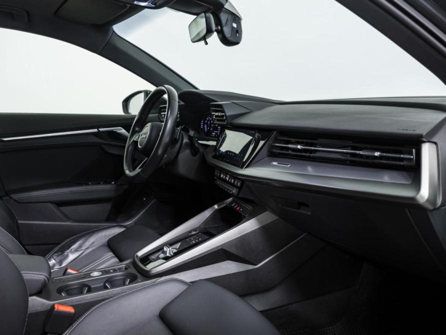 Audi A3 IV (8Y) Москва  - изображение 13
