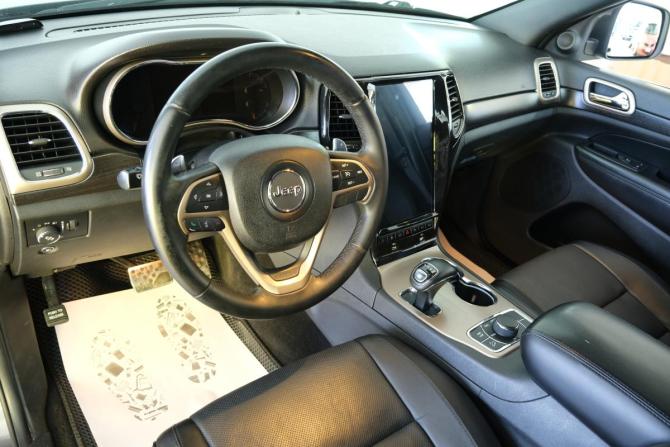 Jeep Grand Cherokee IV (WK2) Рестайлинг с пробегом 2013 года, цена 2 599 000 рублей, 255000 км, внедорожник, Автокод Объявления