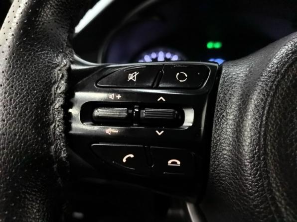 Kia Rio IV с пробегом 2017 года, цена 1 196 000 рублей, 79217 км, седан, Автокод Объявления