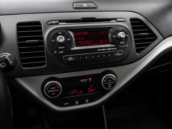 Kia Picanto II с пробегом 2013 года, цена 1 155 000 рублей, 61584 км, хэтчбек, Автокод Объявления