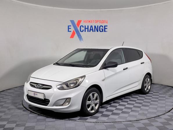 Hyundai Solaris I с пробегом 2013 года, цена 554 000 рублей, 174614 км, хэтчбек, Автокод Объявления