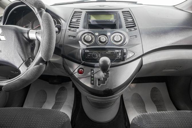 Mitsubishi Grandis I с пробегом 2006 года, цена 679 000 рублей, 393400 км, минивэн, Автокод Объявления