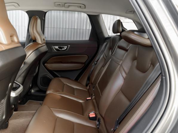 Volvo XC60 II с пробегом 2018 года, цена 3 200 000 рублей, 179572 км, внедорожник, Автокод Объявления