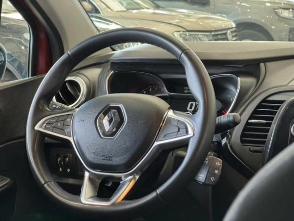 Renault Kaptur I Рестайлинг с пробегом 2021 года, цена 1 200 000 рублей, 145432 км, внедорожник, Автокод Объявления