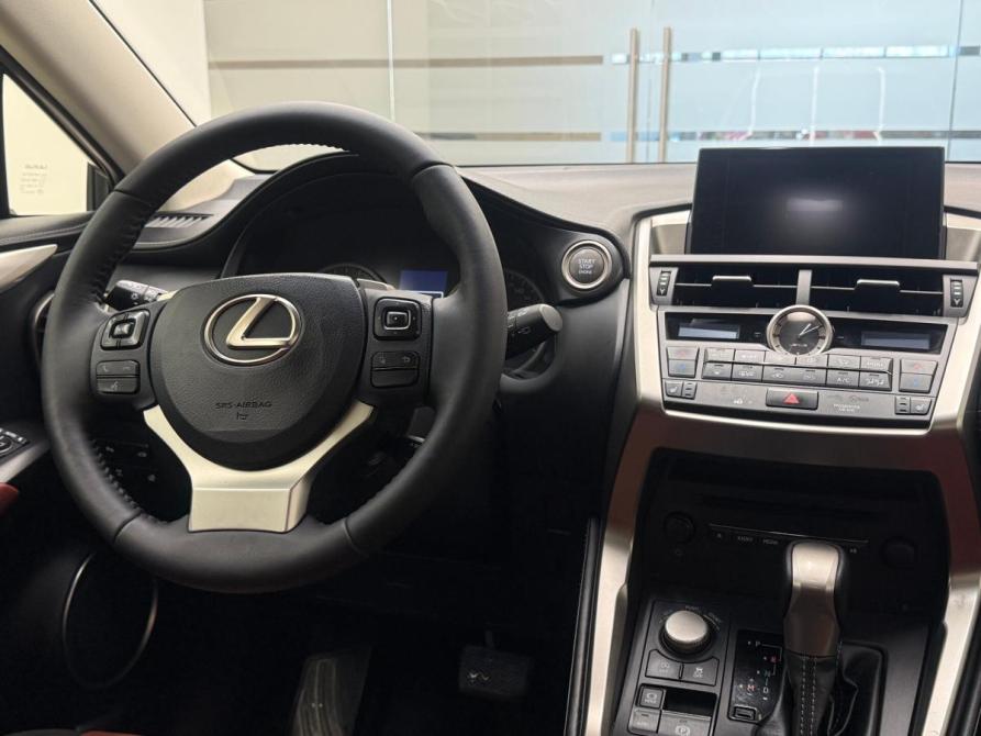 Lexus NX I Рестайлинг Челябинск  - изображение 18
