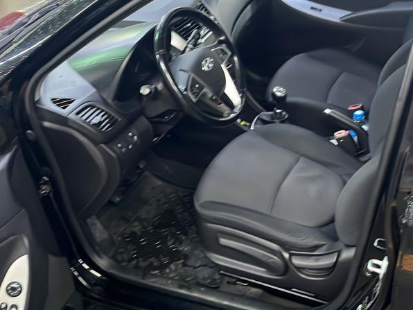 Hyundai Solaris I Рестайлинг с пробегом 2014 года, цена 825 000 рублей, 101000 км, хэтчбек, Автокод Объявления