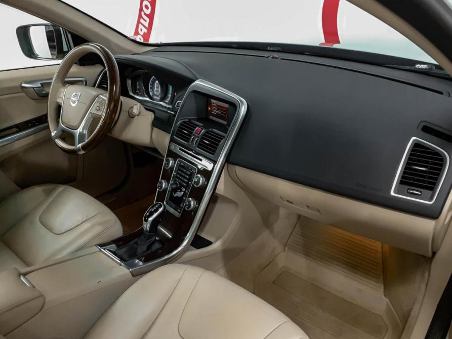 Volvo XC60 I Рестайлинг Москва  - изображение 9