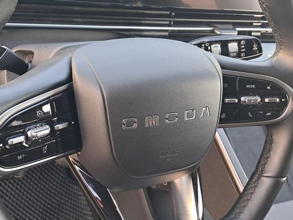 Omoda C5 I с пробегом 2024 года, цена 1 800 000 рублей, 29300 км, внедорожник, Автокод Объявления