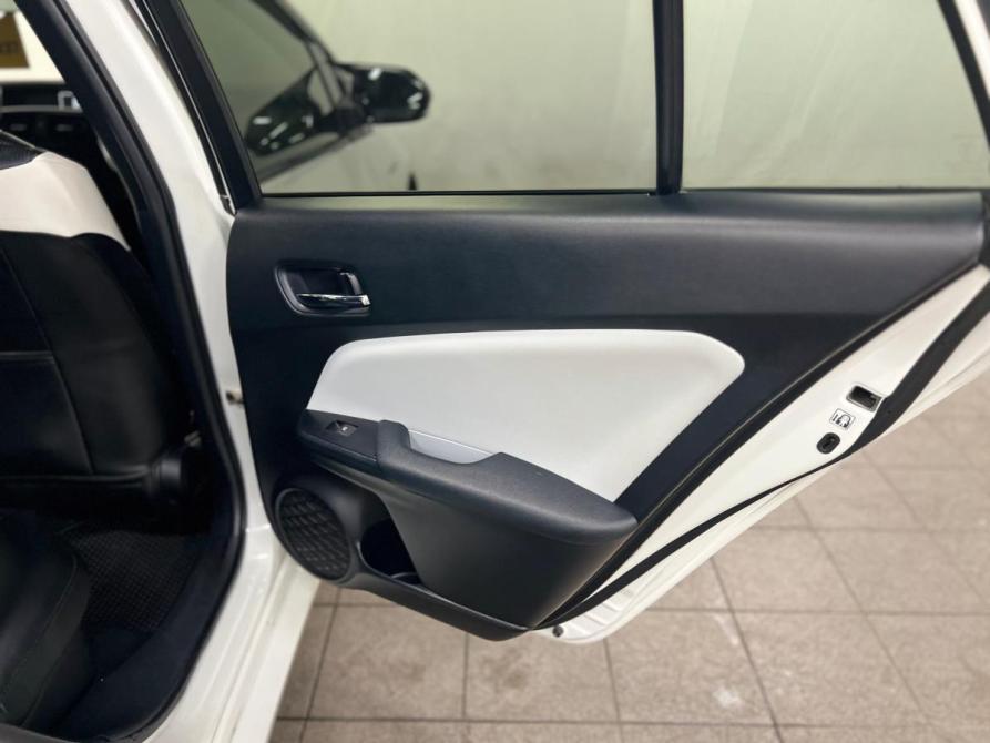 Toyota Prius IV (XW50) Санкт-Петербург  - изображение 10