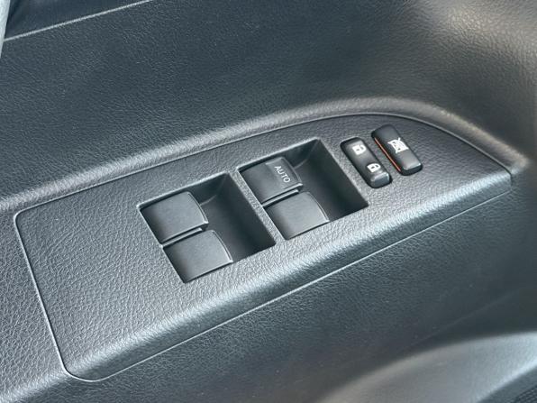 Toyota Highlander II (XU40) Рестайлинг с пробегом 2012 года, цена 2 140 000 рублей, 107709 км, внедорожник, Автокод Объявления