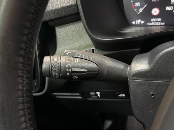 Volvo XC40 I с пробегом 2021 года, цена 3 250 000 рублей, 124198 км, внедорожник, Автокод Объявления