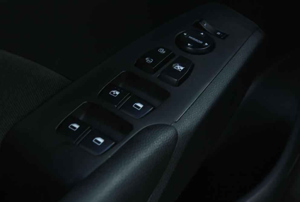 Hyundai Solaris I Рестайлинг Саратов  - изображение 21