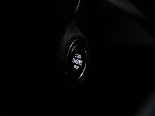 Skoda Octavia IV (A8) с пробегом 2022 года, цена 2 449 000 рублей, 66393 км, лифтбек, Автокод Объявления
