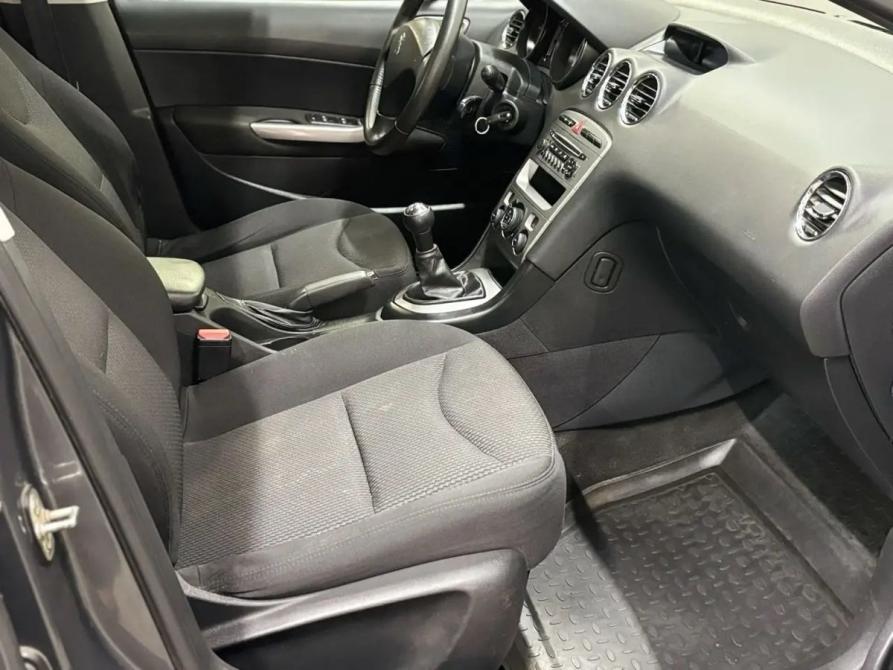 Peugeot 408 I Саратов  - изображение 8