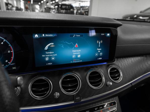 Mercedes-Benz E-Класс V (W213 S213 C238) Рестайлинг с пробегом 2021 года, цена 4 950 000 рублей, 62032 км, седан, Автокод Объявления