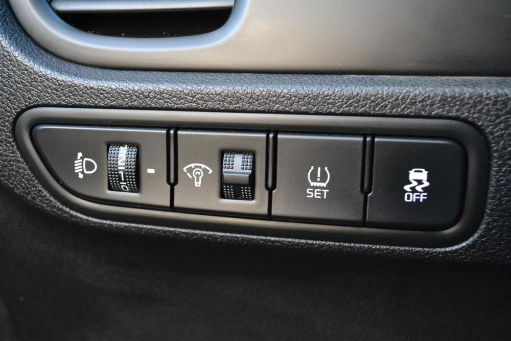 Kia Rio IV Старый Оскол  - изображение 17