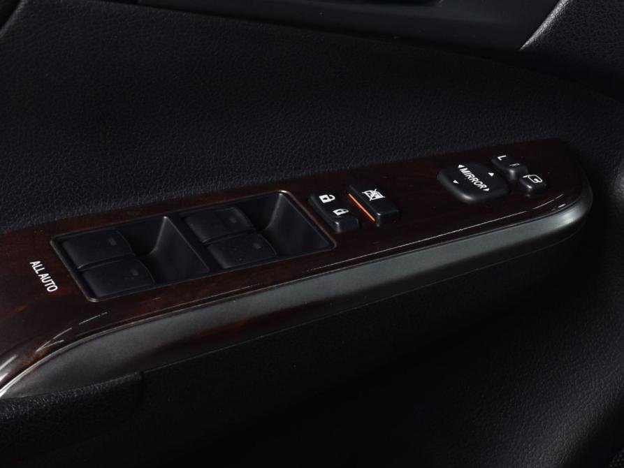 Toyota Camry VII (XV50) Рестайлинг Кемерово  - изображение 21