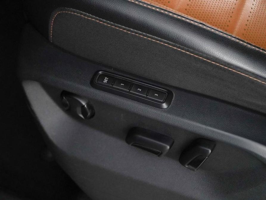 Volkswagen Teramont I Москва  - изображение 26