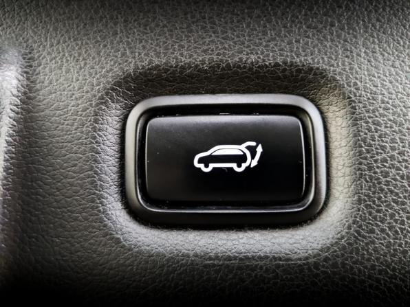 Hyundai Santa Fe IV Рестайлинг с пробегом 2021 года, цена 3 270 000 рублей, 83778 км, внедорожник, Автокод Объявления
