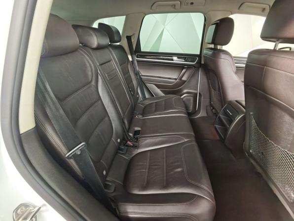 Volkswagen Touareg II Рестайлинг с пробегом 2015 года, цена 2 600 000 рублей, 123032 км, внедорожник, Автокод Объявления