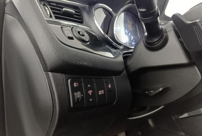 Kia Ceed II Рестайлинг с пробегом 2017 года, цена 1 200 000 рублей, 174000 км, хэтчбек, Автокод Объявления