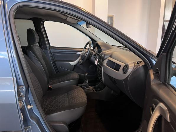 Renault Logan I Рестайлинг с пробегом 2012 года, цена 420 000 рублей, 175323 км, седан, Автокод Объявления