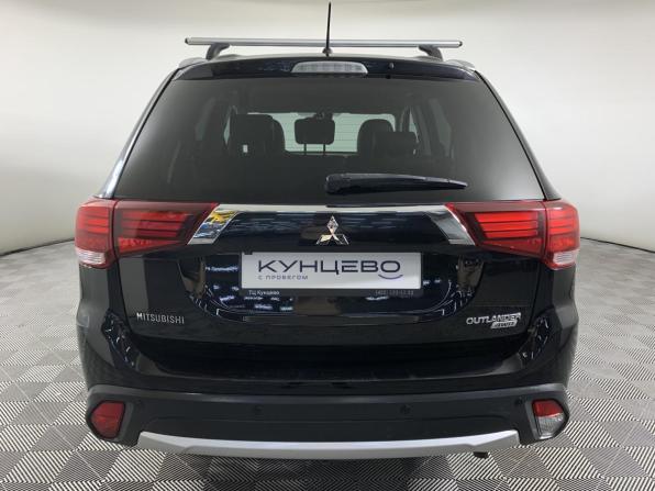 Mitsubishi Outlander III Рестайлинг 2 с пробегом 2016 года, цена 2 075 000 рублей, 84616 км, внедорожник, Автокод Объявления