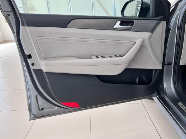 Hyundai Sonata VII (LF) Рестайлинг с пробегом 2017 года, цена 1 680 000 рублей, 189814 км, седан, Автокод Объявления