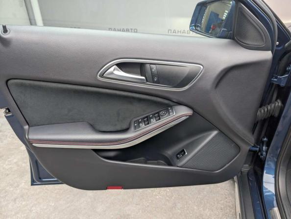 Mercedes-Benz GLA I (X156) Рестайлинг с пробегом 2019 года, цена 2 797 000 рублей, 64149 км, внедорожник, Автокод Объявления