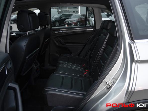 Volkswagen Tiguan II с пробегом 2018 года, цена 2 948 000 рублей, 99955 км, внедорожник, Автокод Объявления