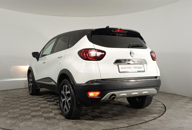 Renault Kaptur I Рестайлинг с пробегом 2021 года, цена 1 560 000 рублей, 71200 км, внедорожник, Автокод Объявления