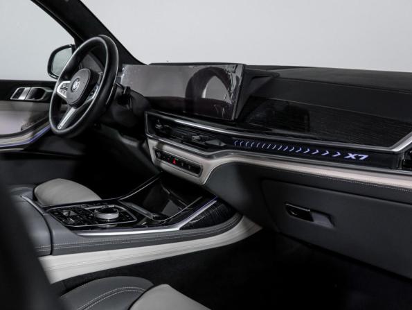 BMW X7 I (G07) Рестайлинг с пробегом 2023 года, цена 14 100 000 рублей, 9594 км, внедорожник, Автокод Объявления