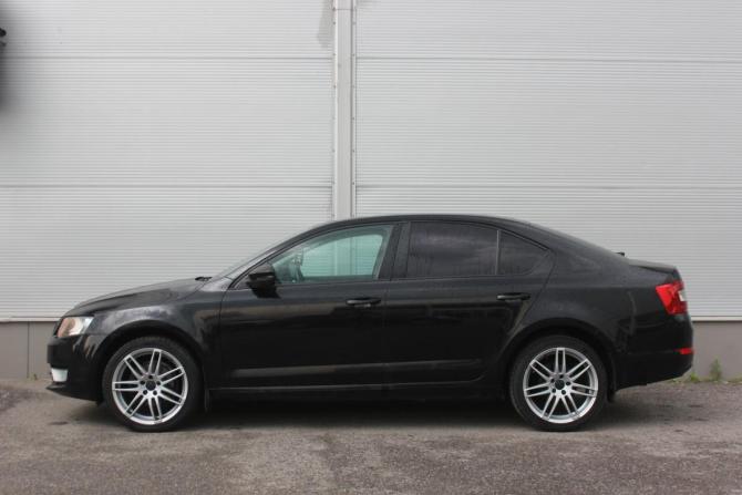 Skoda Octavia III (A7) с пробегом 2014 года, цена 1 247 000 рублей, 174248 км, лифтбек, Автокод Объявления