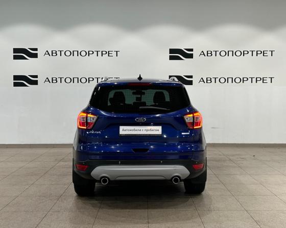 Ford Kuga II Рестайлинг с пробегом 2017 года, цена 1 449 000 рублей, 111979 км, внедорожник, Автокод Объявления