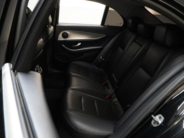 Mercedes-Benz E-Класс V (W213 S213 C238) с пробегом 2019 года, цена 3 020 046 рублей, 90825 км, седан, Автокод Объявления