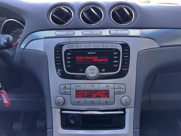 Ford S-MAX I с пробегом 2008 года, цена 740 000 рублей, 232135 км, минивэн, Автокод Объявления