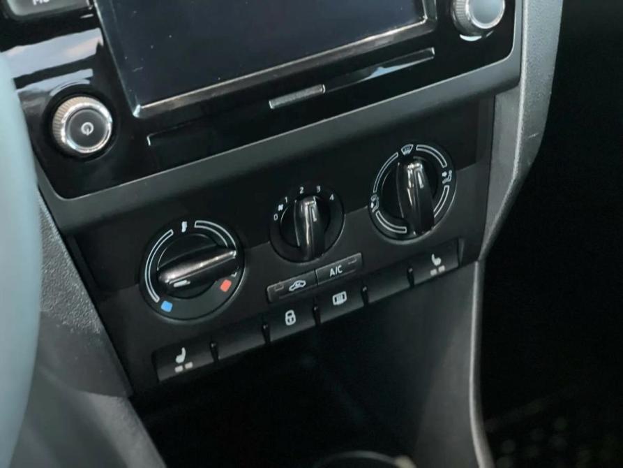 Skoda Rapid I Рестайлинг Екатеринбург  - изображение 20