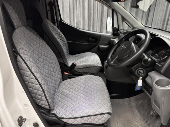 Nissan NV200 с пробегом 2009 года, цена 969 000 рублей, 290000 км, минивэн, Автокод Объявления