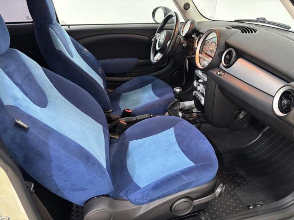 Mini Hatch II (R56) с пробегом 2007 года, цена 570 000 рублей, 93936 км, хэтчбек, Автокод Объявления