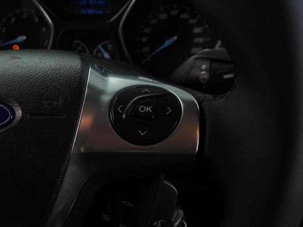 Ford Focus III с пробегом 2012 года, цена 649 000 рублей, 257855 км, универсал, Автокод Объявления