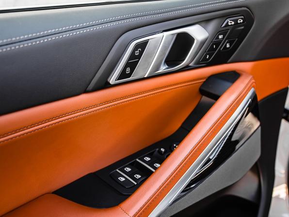 BMW X6 III (G06) Рестайлинг с пробегом 2024 года, цена 17 500 000 рублей, 104 км, внедорожник, Автокод Объявления