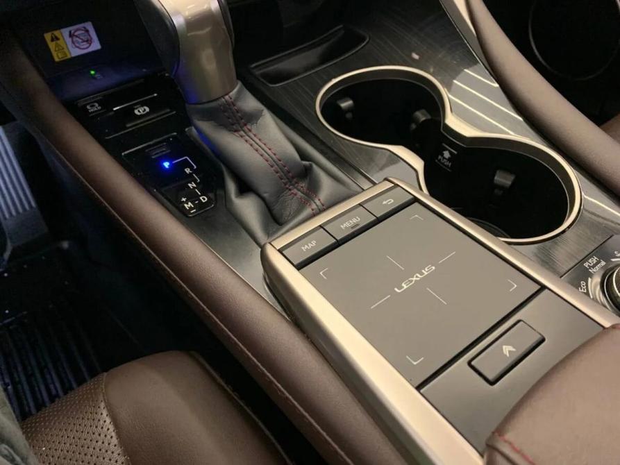 Lexus RX IV Рестайлинг Челябинск  - изображение 22