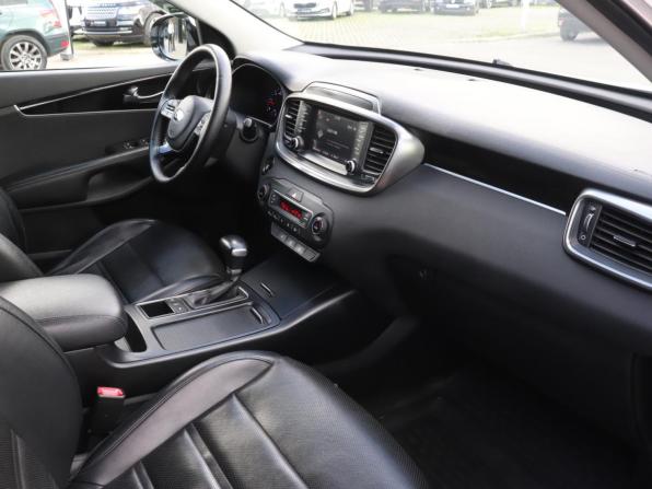 Kia Sorento III Prime Рестайлинг с пробегом 2019 года, цена 2 668 050 рублей, 130092 км, внедорожник, Автокод Объявления