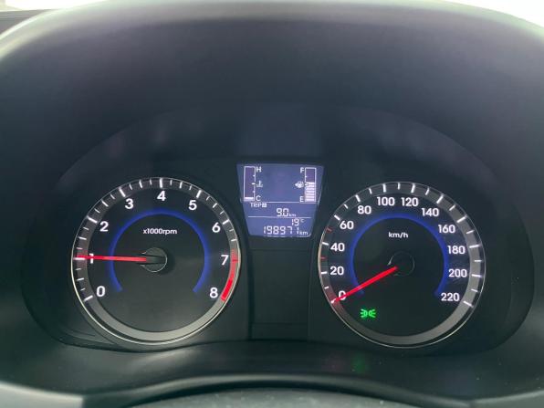 Hyundai Solaris I Рестайлинг с пробегом 2016 года, цена 788 000 рублей, 198800 км, седан, Автокод Объявления