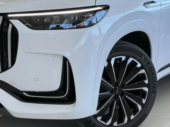 Jaecoo J8 с пробегом 2024 года, цена 3 749 000 рублей, 999 км, внедорожник, Автокод Объявления