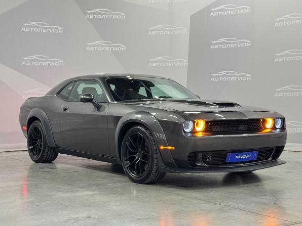 Dodge Challenger III Рестайлинг 2 с пробегом 2018 года, цена 4 000 000 рублей, 133278 км, купе, Автокод Объявления