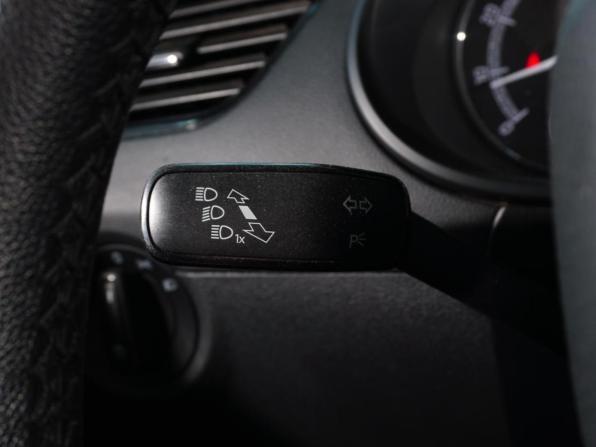 Skoda Octavia III (A7) Рестайлинг с пробегом 2019 года, цена 1 228 000 рублей, 208018 км, лифтбек, Автокод Объявления