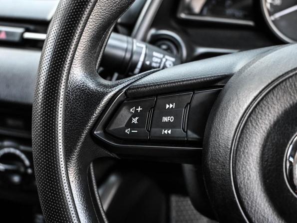 Mazda 2 III (DJ) Рестайлинг с пробегом 2021 года, цена 1 484 000 рублей, 77700 км, хэтчбек, Автокод Объявления