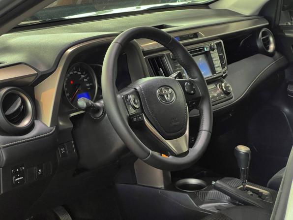 Toyota RAV4 IV (XA40) с пробегом 2014 года, цена 1 850 000 рублей, 188643 км, внедорожник, Автокод Объявления